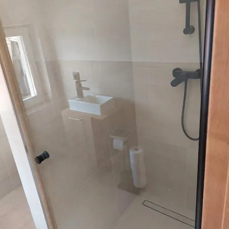 公寓 50m2 Seminarraum Mit 20 Matratzen